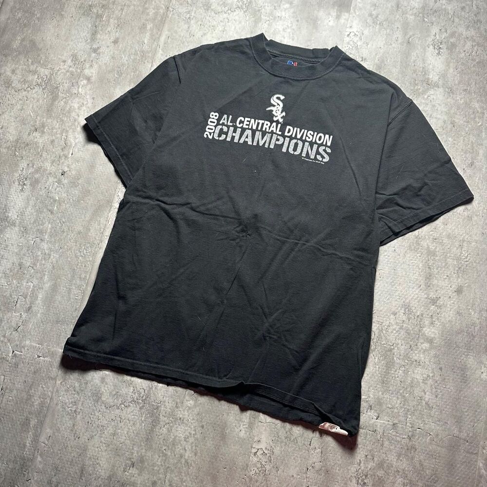 Chicago-white-sox Men's Black and Grey T-shirt